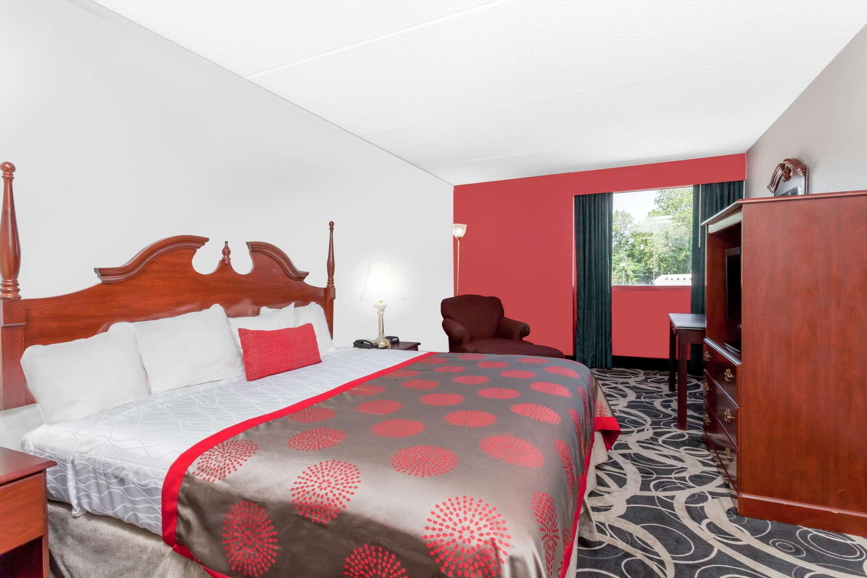 Ramada By Wyndham Henderson/Evansville Extérieur photo