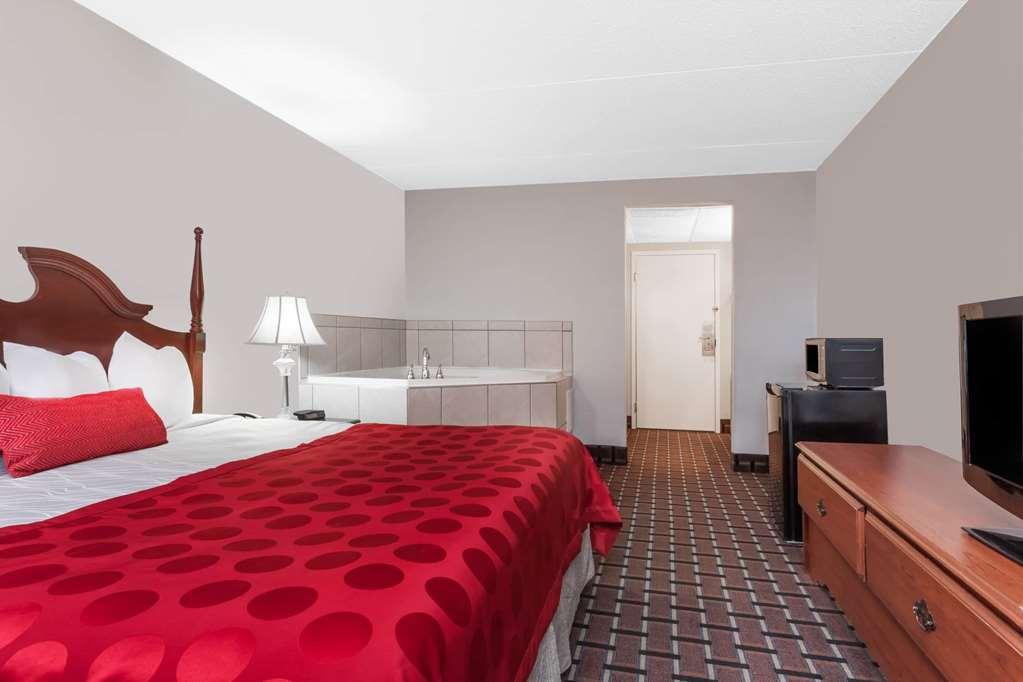 Ramada By Wyndham Henderson/Evansville Chambre photo