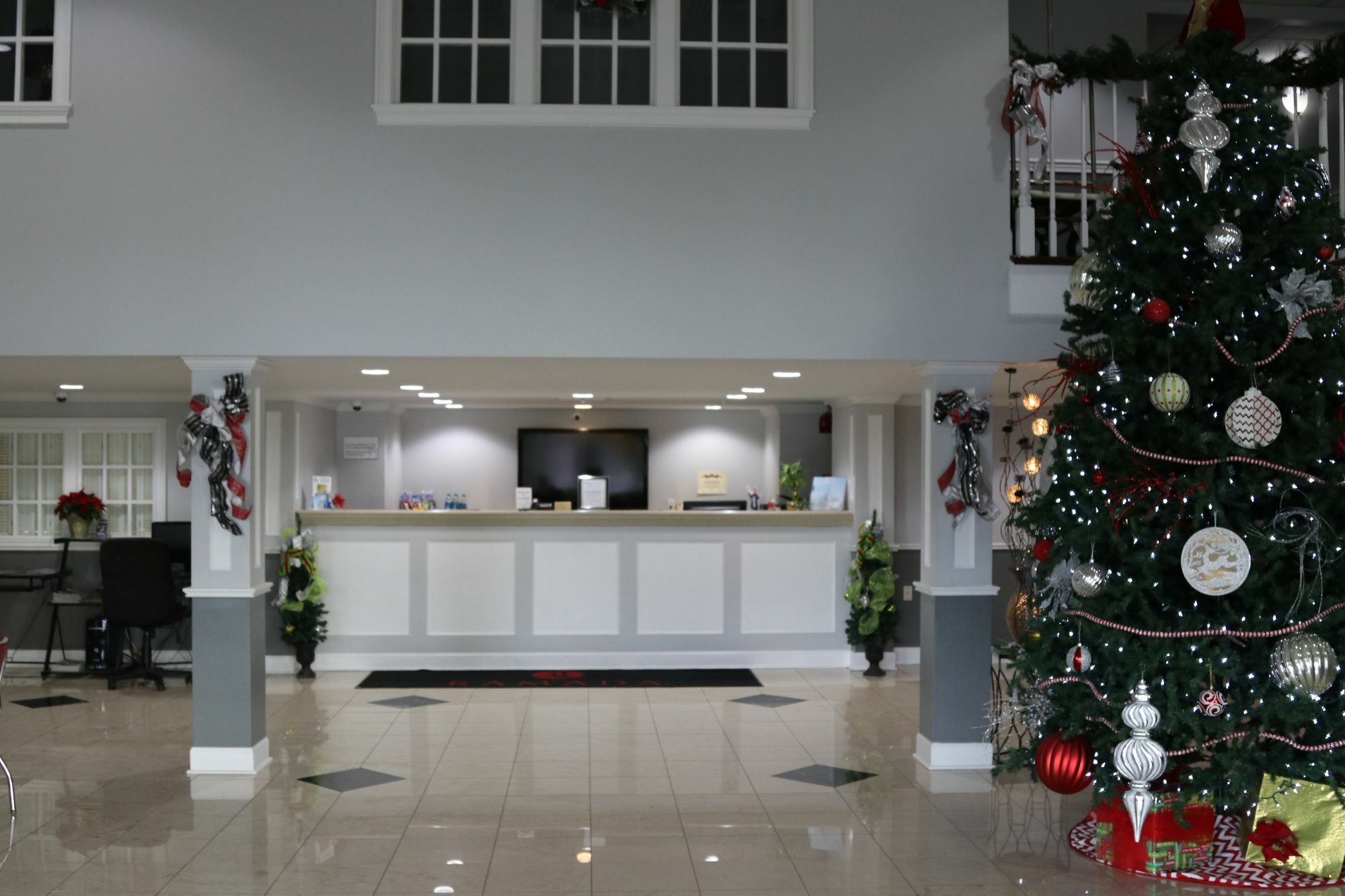 Ramada By Wyndham Henderson/Evansville Extérieur photo
